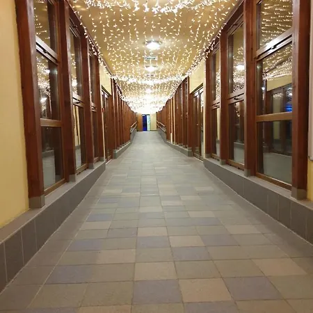 Elizabeth * Bešeňová