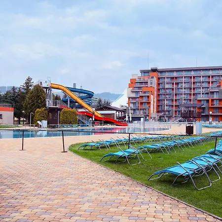 Elizabeth * Bešeňová