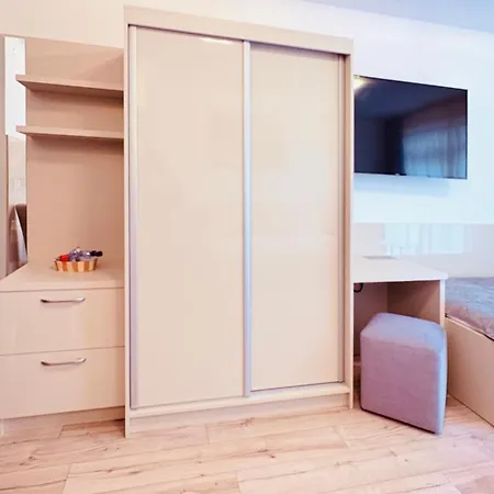 Elizabeth Apartman